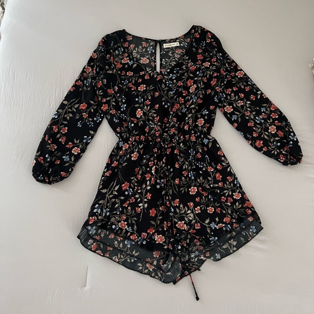 Abercrombie & Fitch Floral Romper